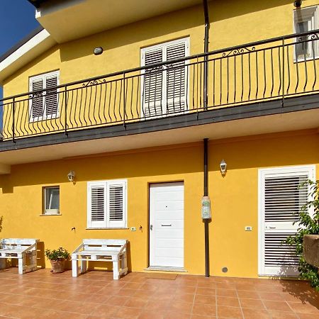 קסטלמולה Casa Vacanze Marale מראה חיצוני תמונה