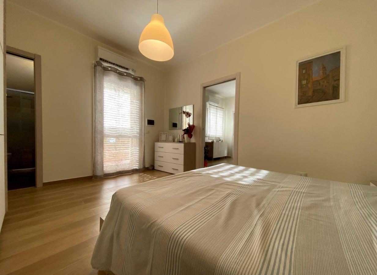 קסטלמולה Casa Vacanze Marale מראה חיצוני תמונה