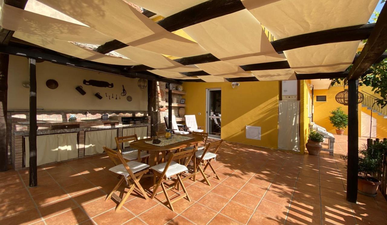 קסטלמולה Casa Vacanze Marale מראה חיצוני תמונה